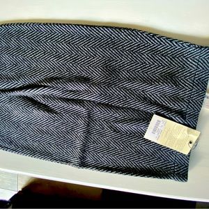 Skirt new black and white Margaret O’Leary son Francisco